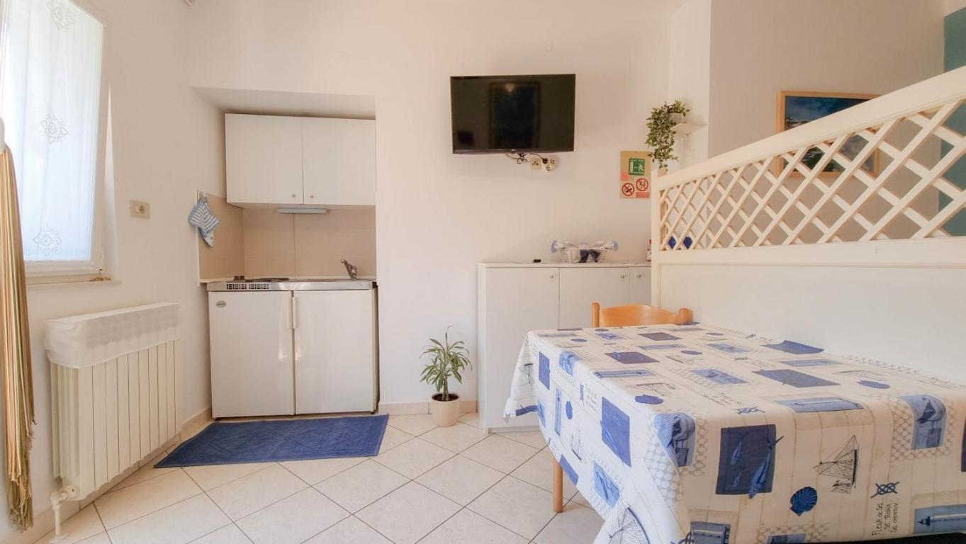 Alma One Apartment Novigrad  Bagian luar foto