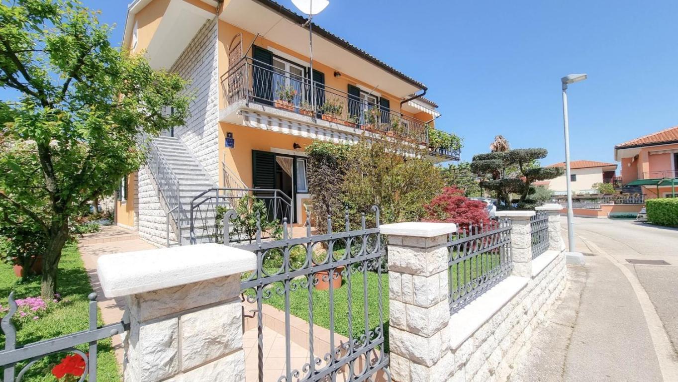 Alma One Apartment Novigrad  Bagian luar foto